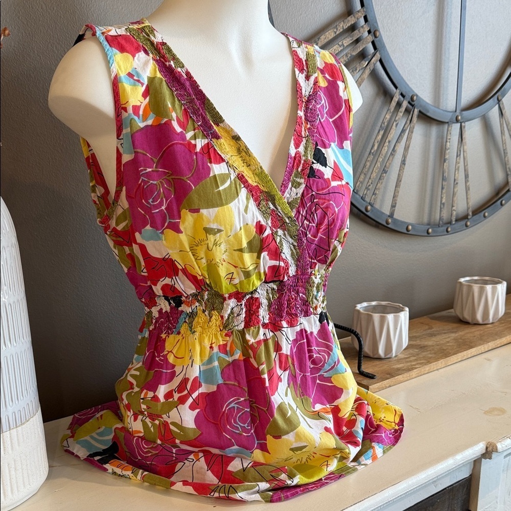 JEANSTAR Boho Peasant Sleeveless Smocked Stretch Waist Floral Top Size Large